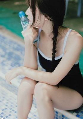 亚洲国产日韩不卡色妞_4K免费观看