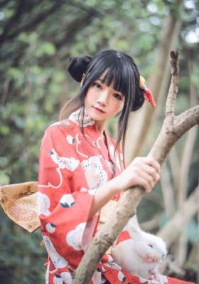 亚洲少妇中出一区_超清免费播放