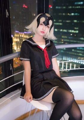 欧美最新街拍服装_720超清免费观看